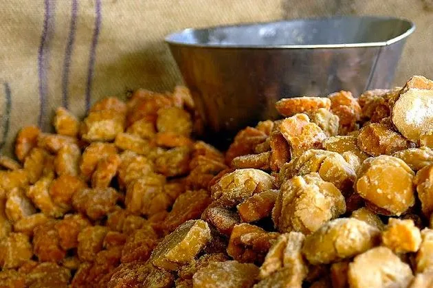Jaggery (Gur) Making Process from the Sugar Cane Juice
